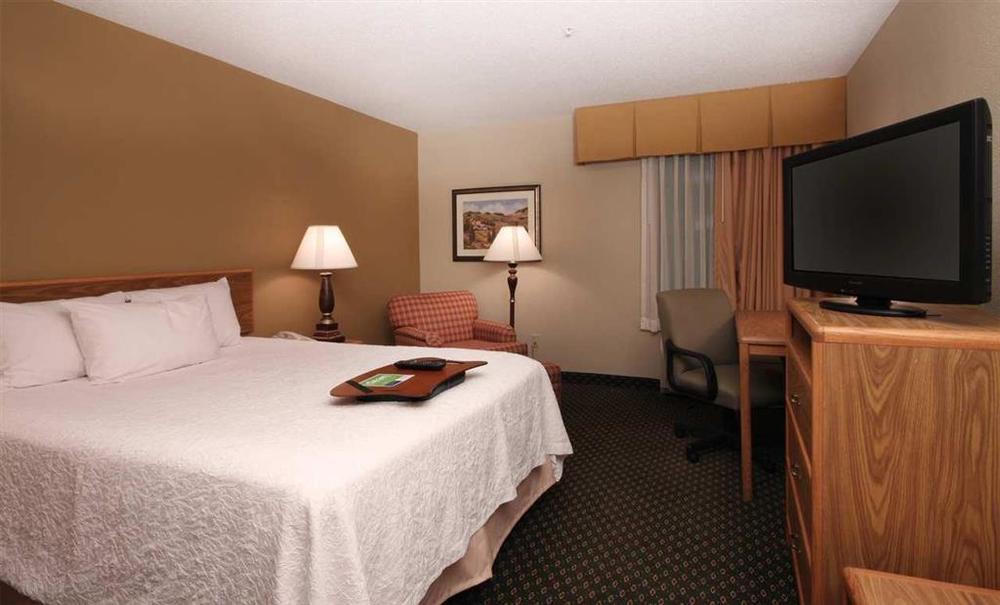 Countryside Inn Jackson Room photo